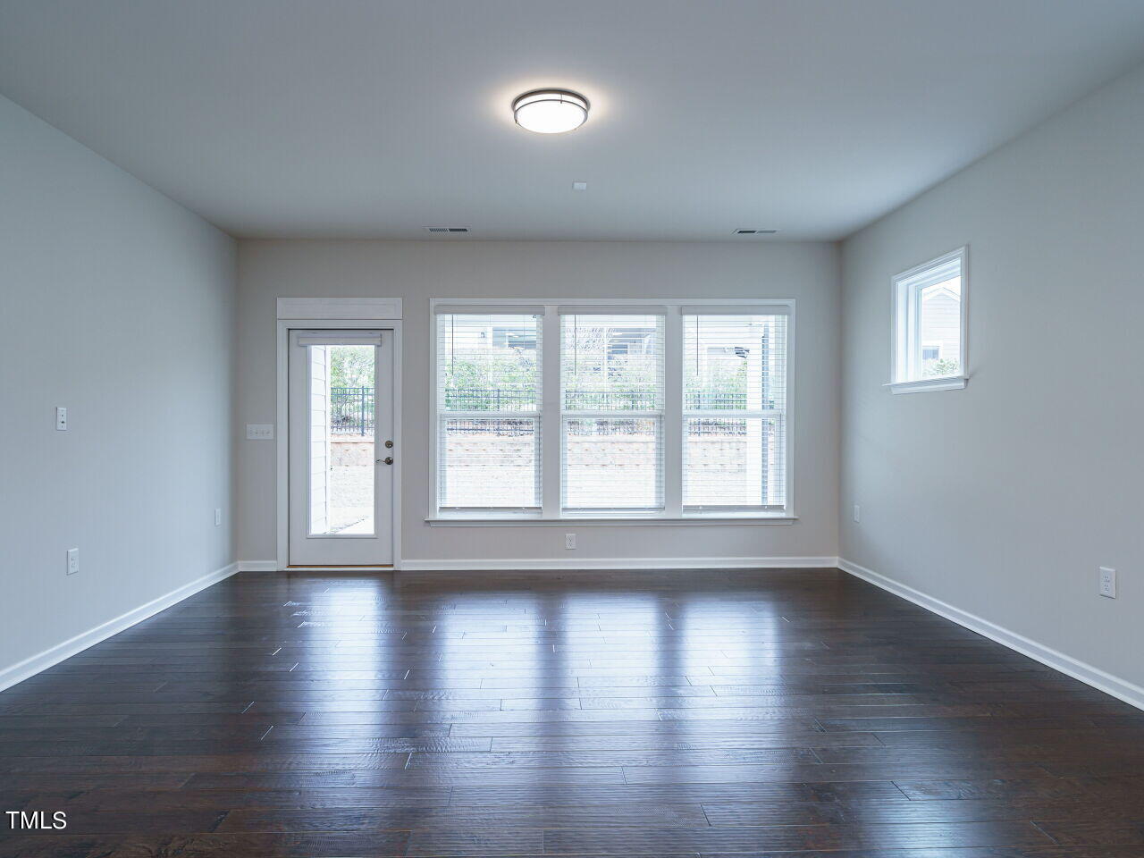 219 Sailfish Court