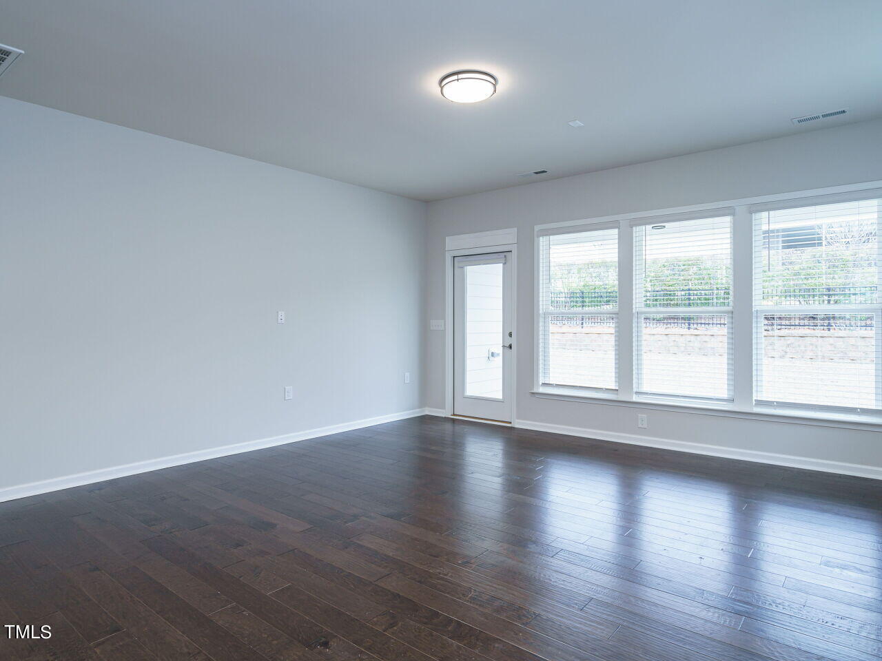 219 Sailfish Court