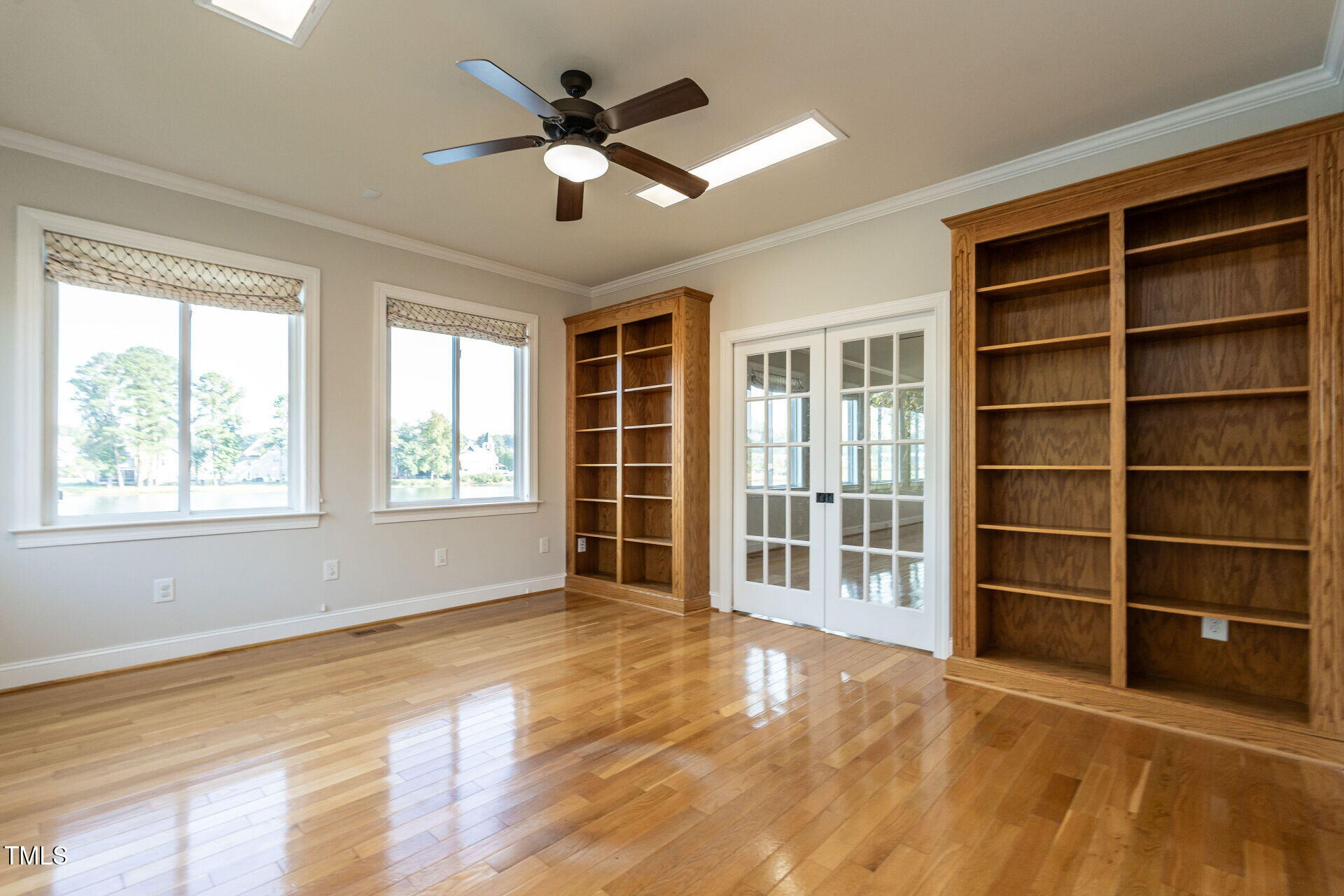 8012 Crookneck Drive