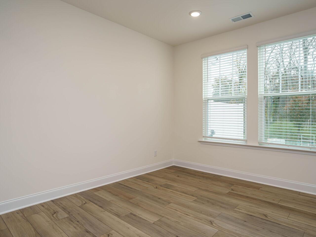 17 Hosta Way