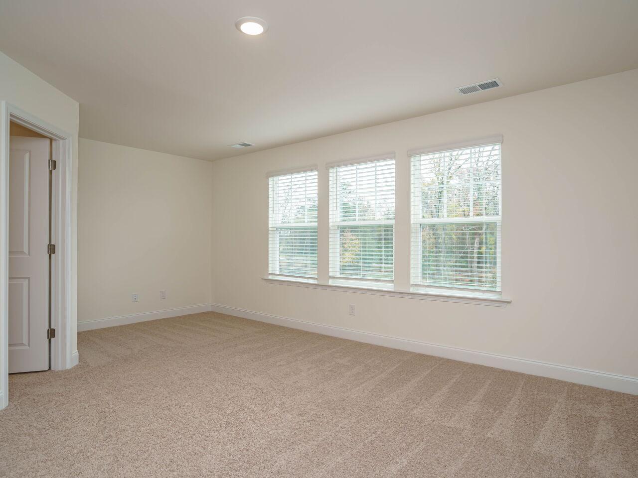 17 Hosta Way