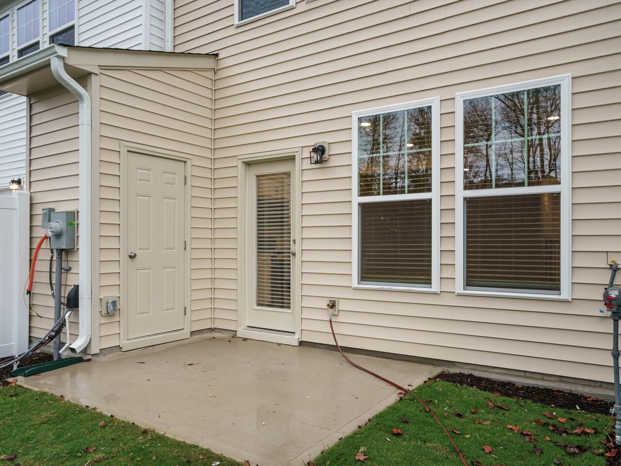 17 Hosta Way