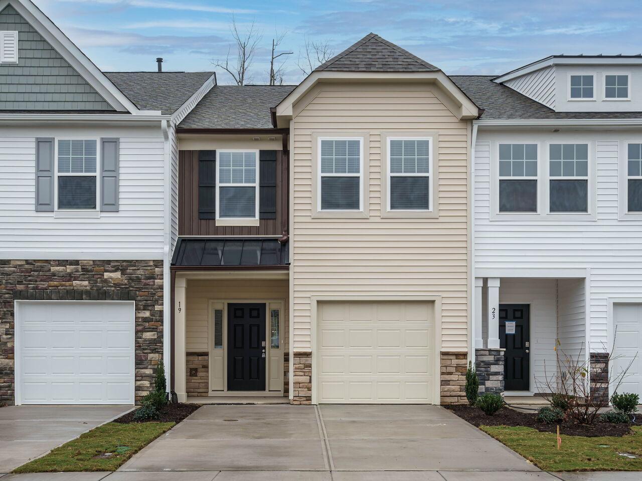 17 Hosta Way