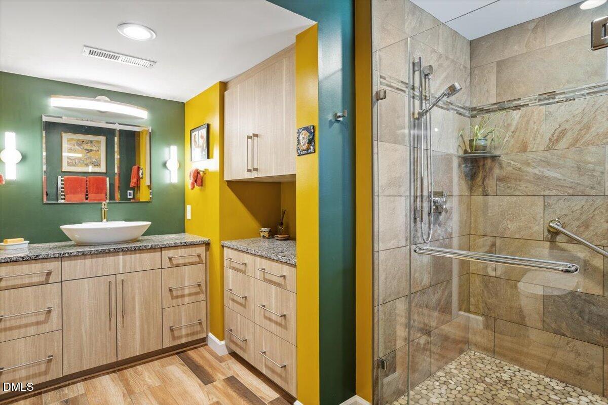 110 White Oak Way