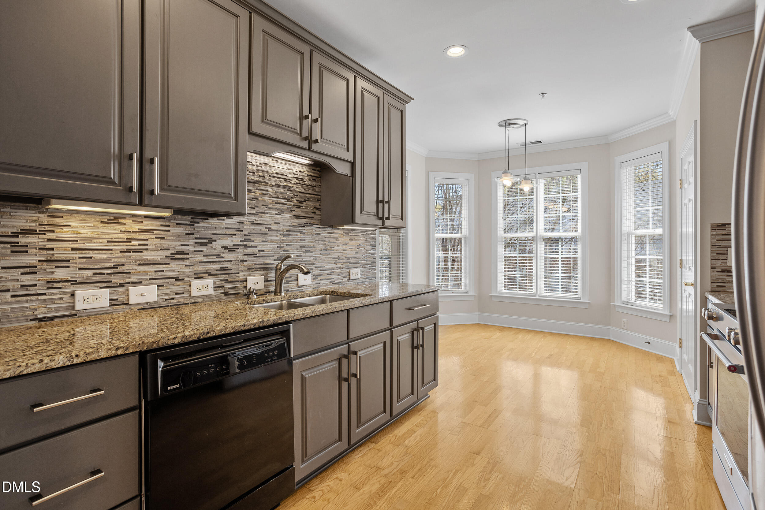 3700 Baron Cooper Pass # 204