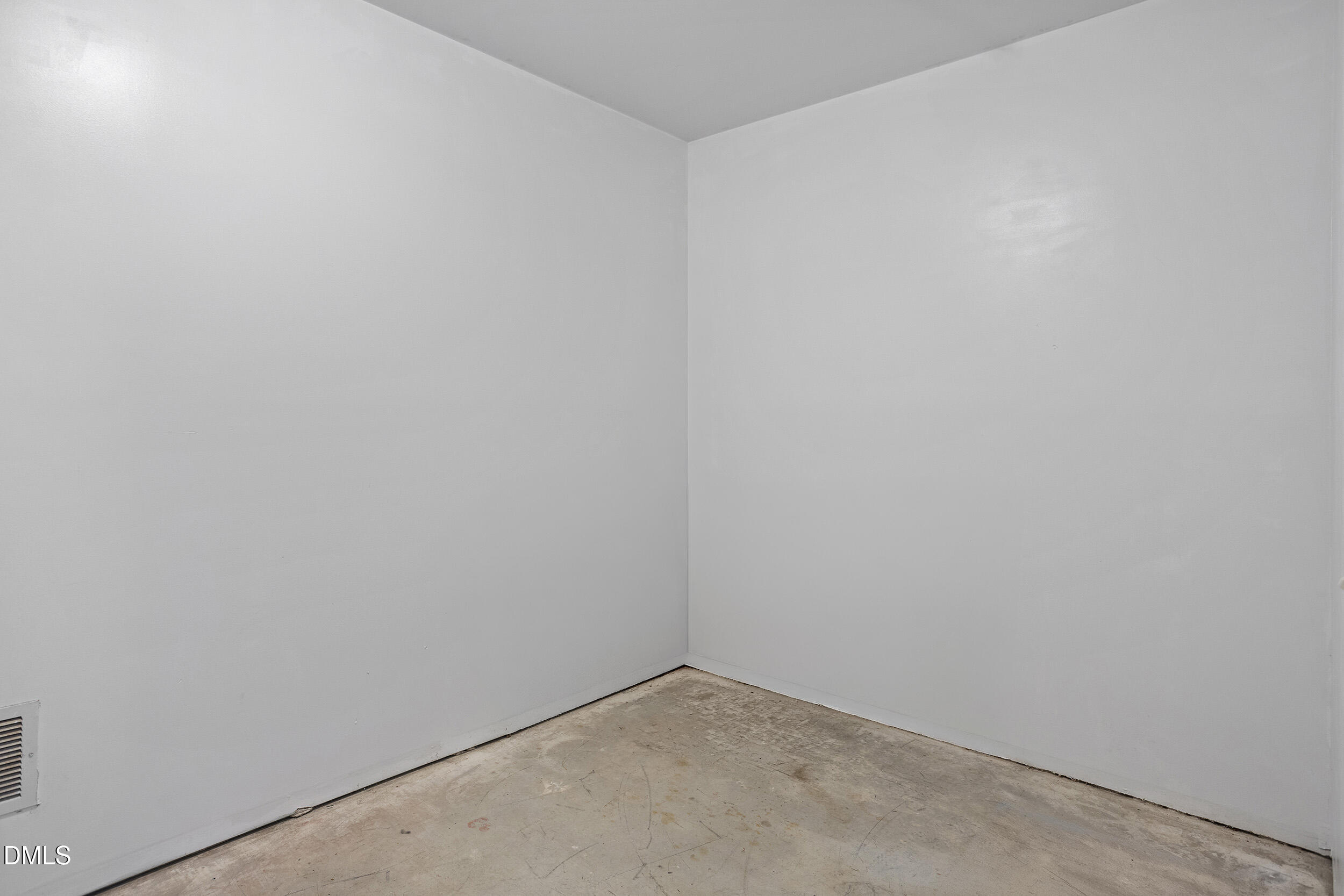 3700 Baron Cooper Pass # 204