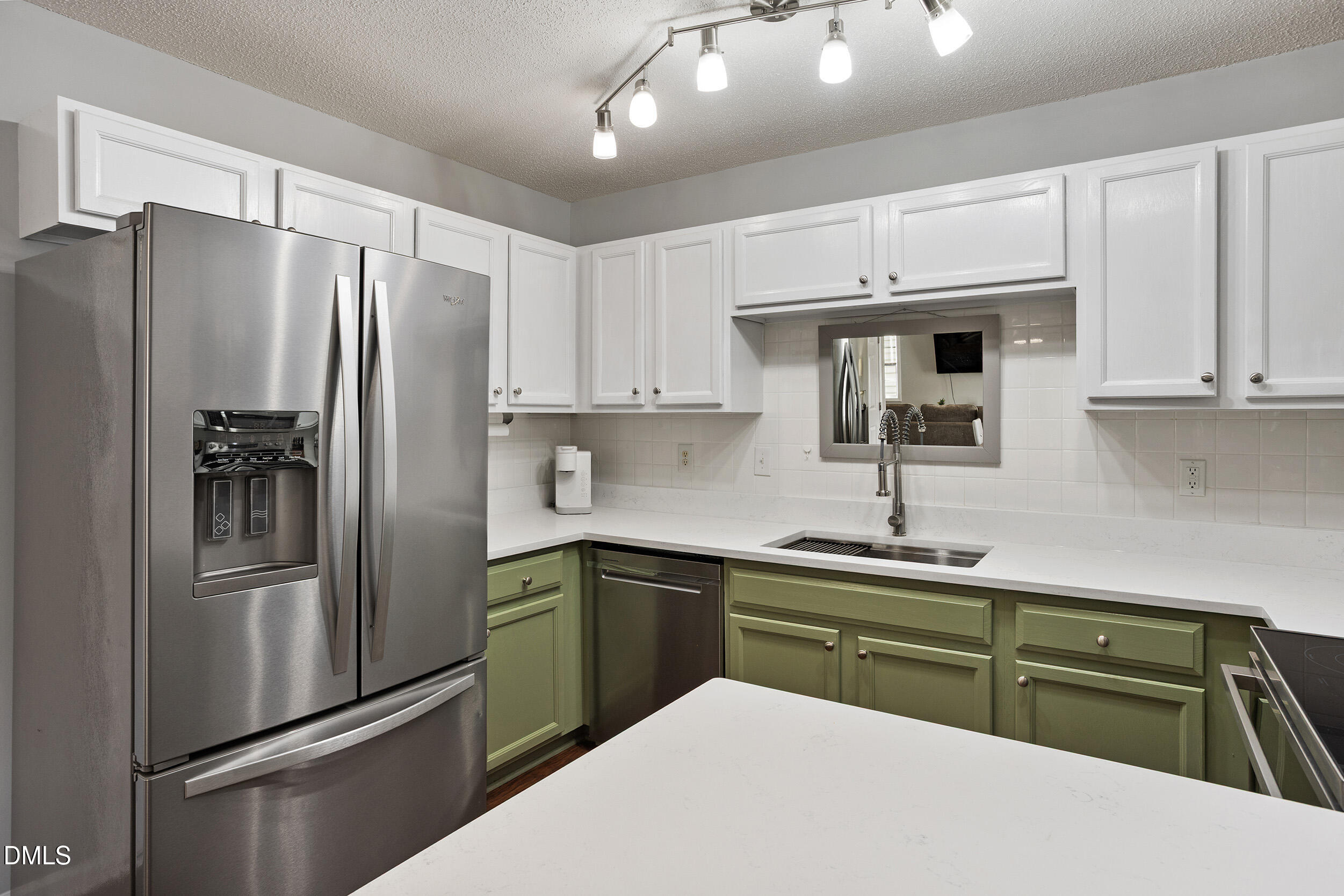 313 Pittsboro Street