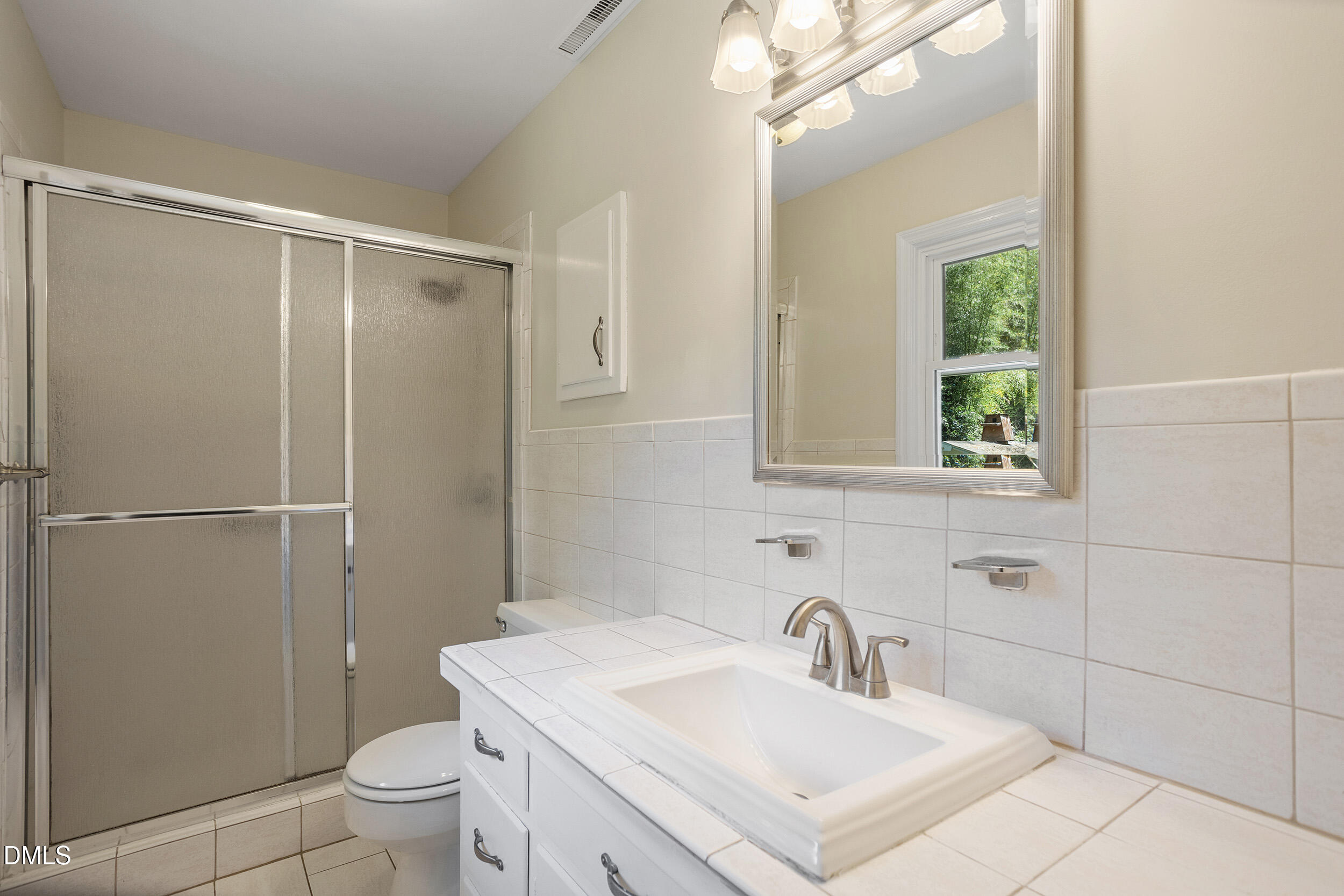 4711 Tanglewood Drive