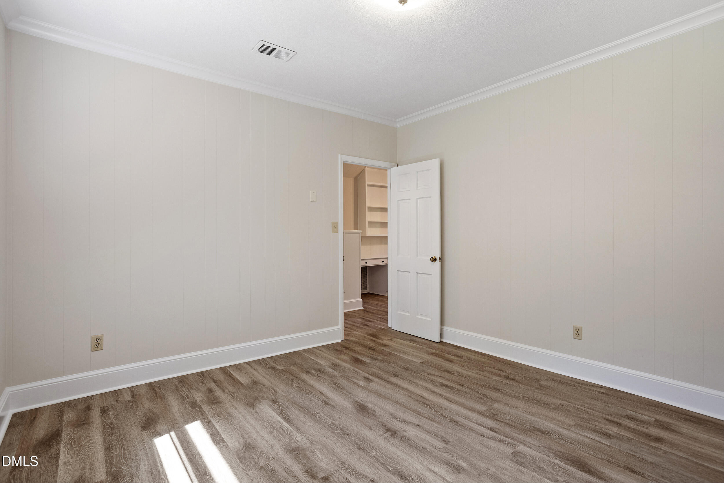 4711 Tanglewood Drive