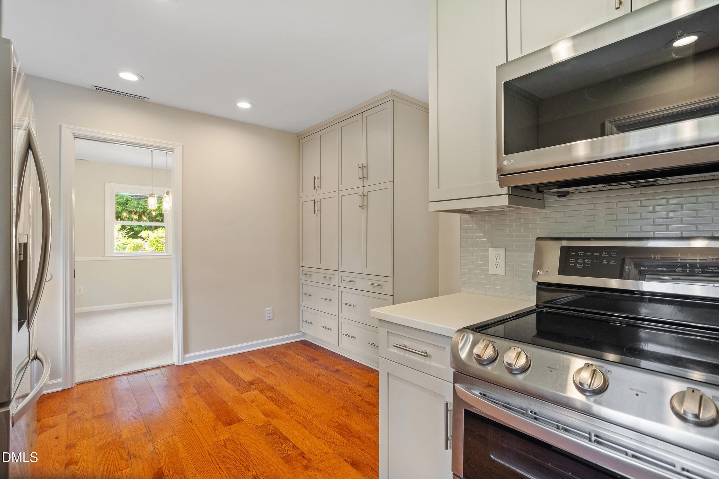 4711 Tanglewood Drive