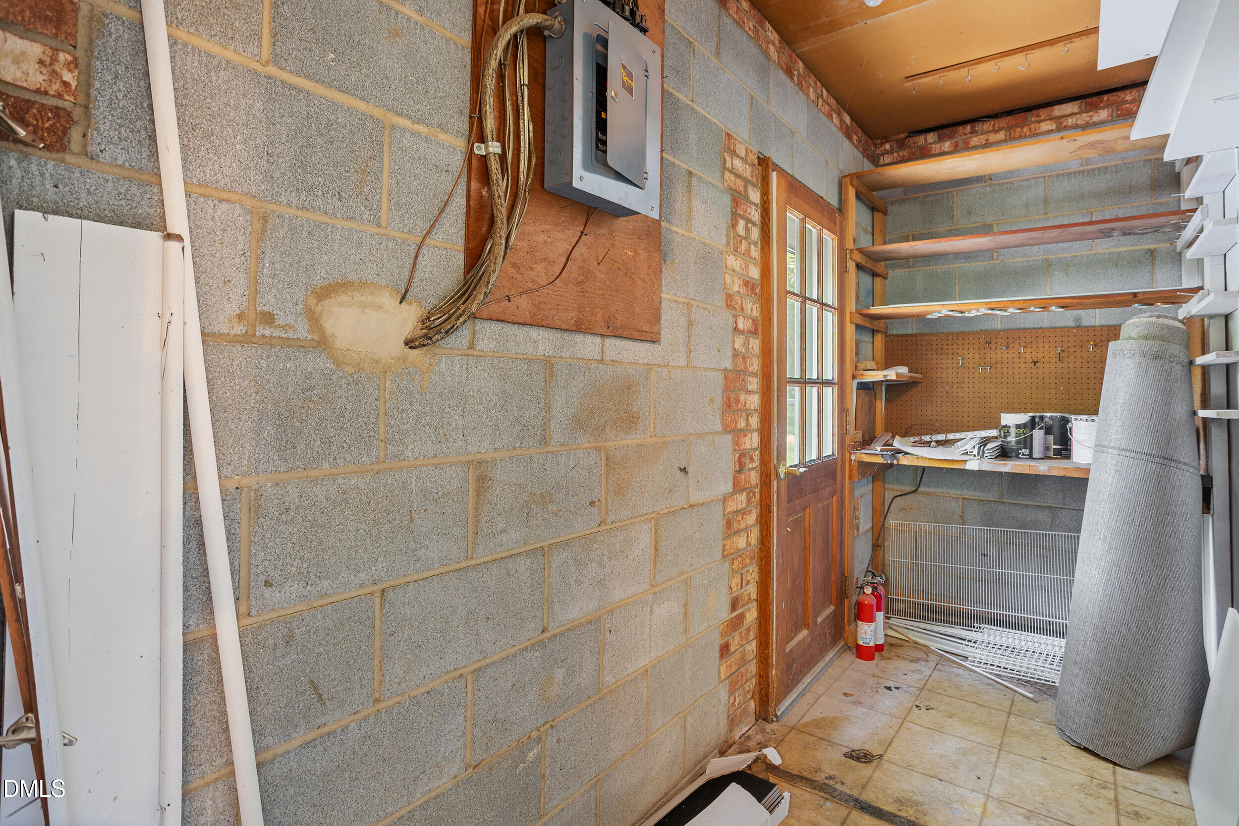 4711 Tanglewood Drive