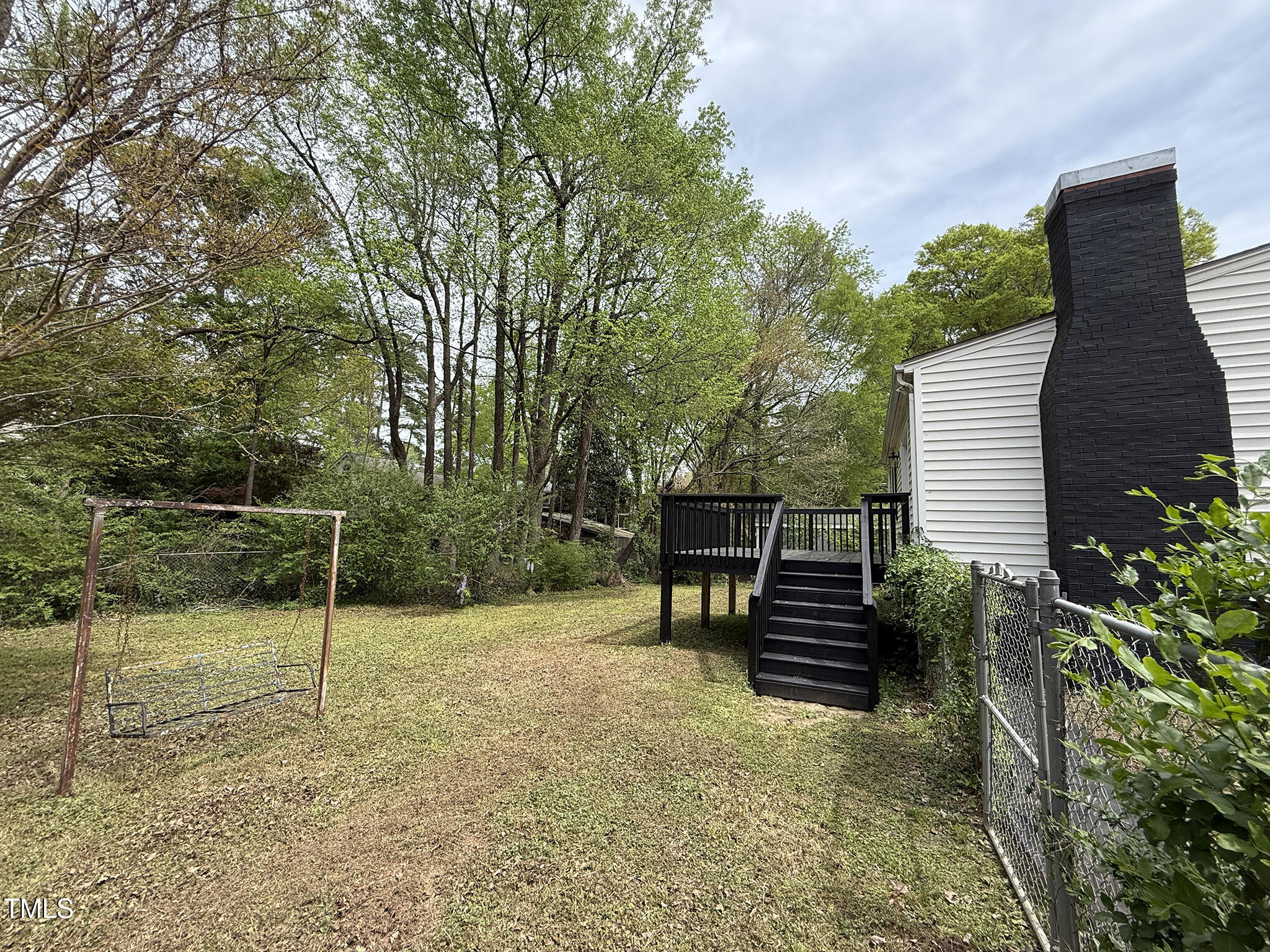 215 Walnut Street