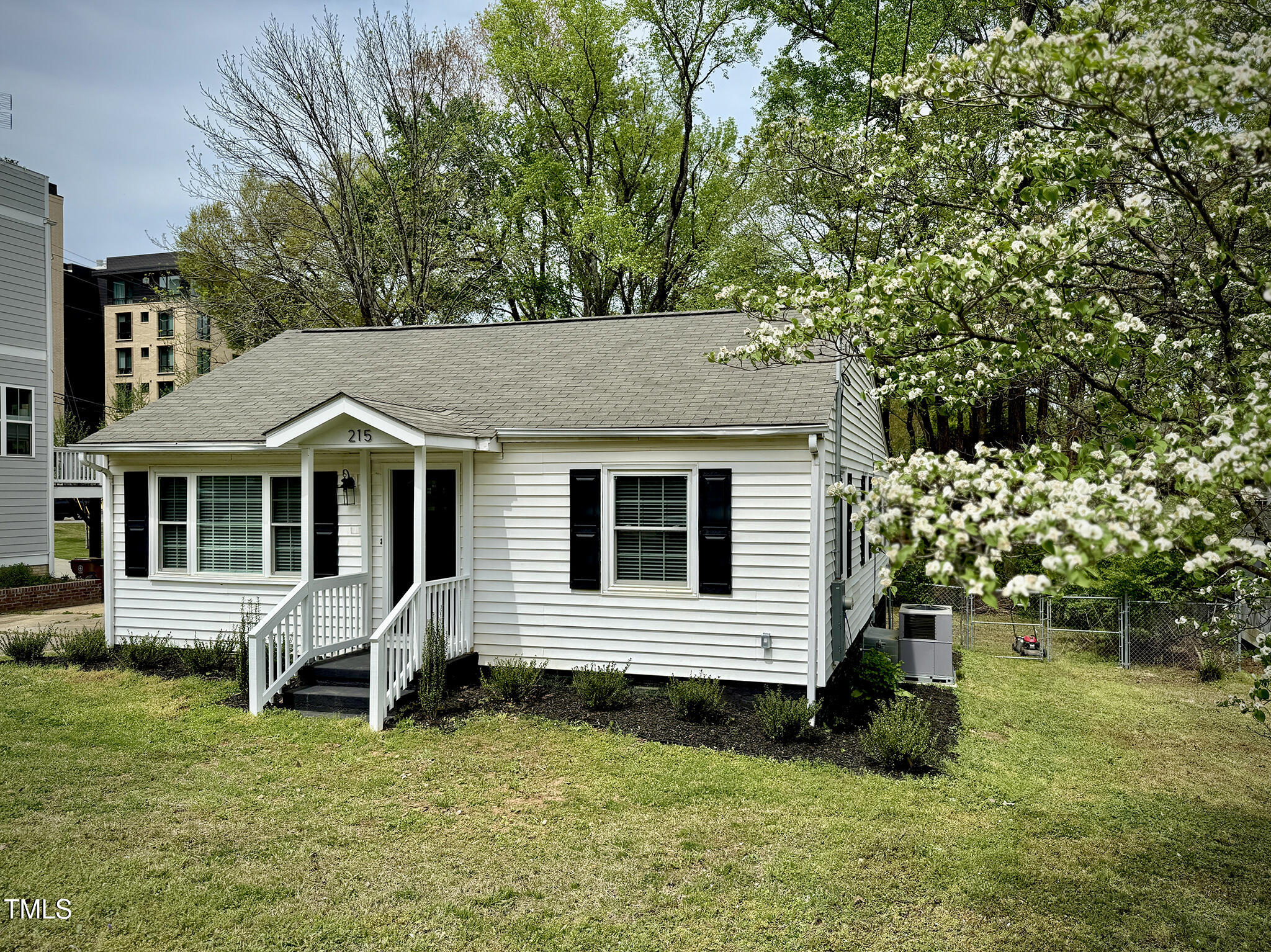 215 Walnut Street