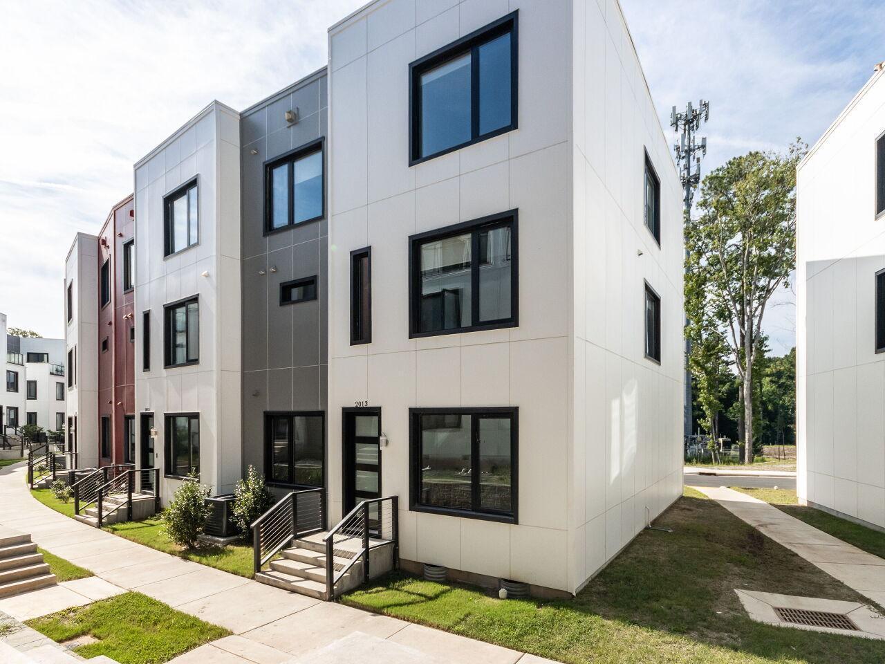 2013 Jade Street