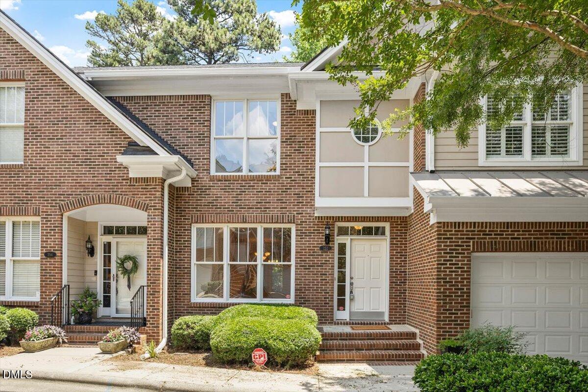 252 Ashton Hall Lane
