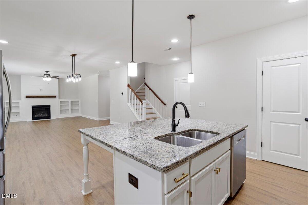 2104 Temple Hills Way