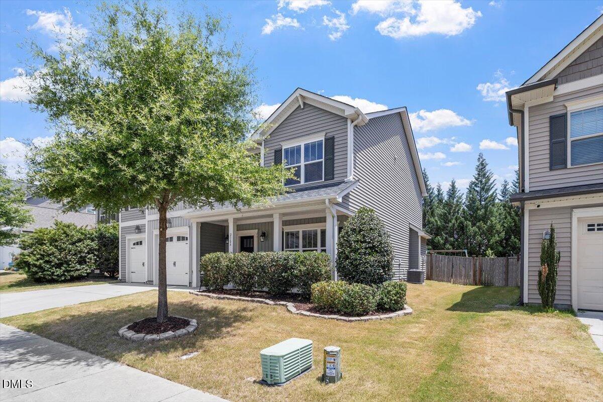 2104 Temple Hills Way