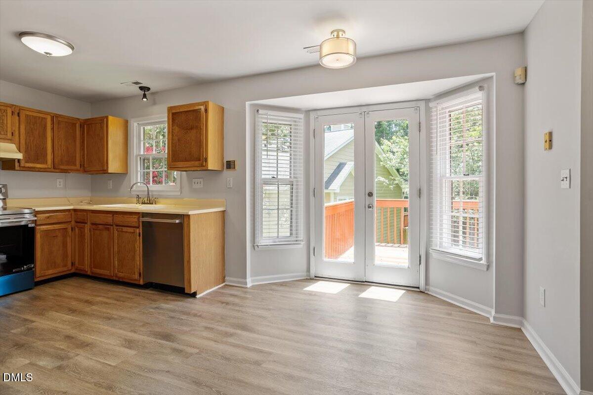 302 Wax Myrtle Court