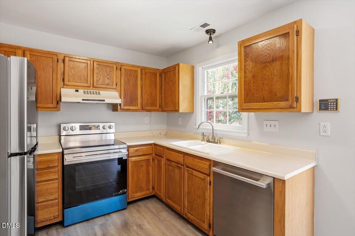 302 Wax Myrtle Court