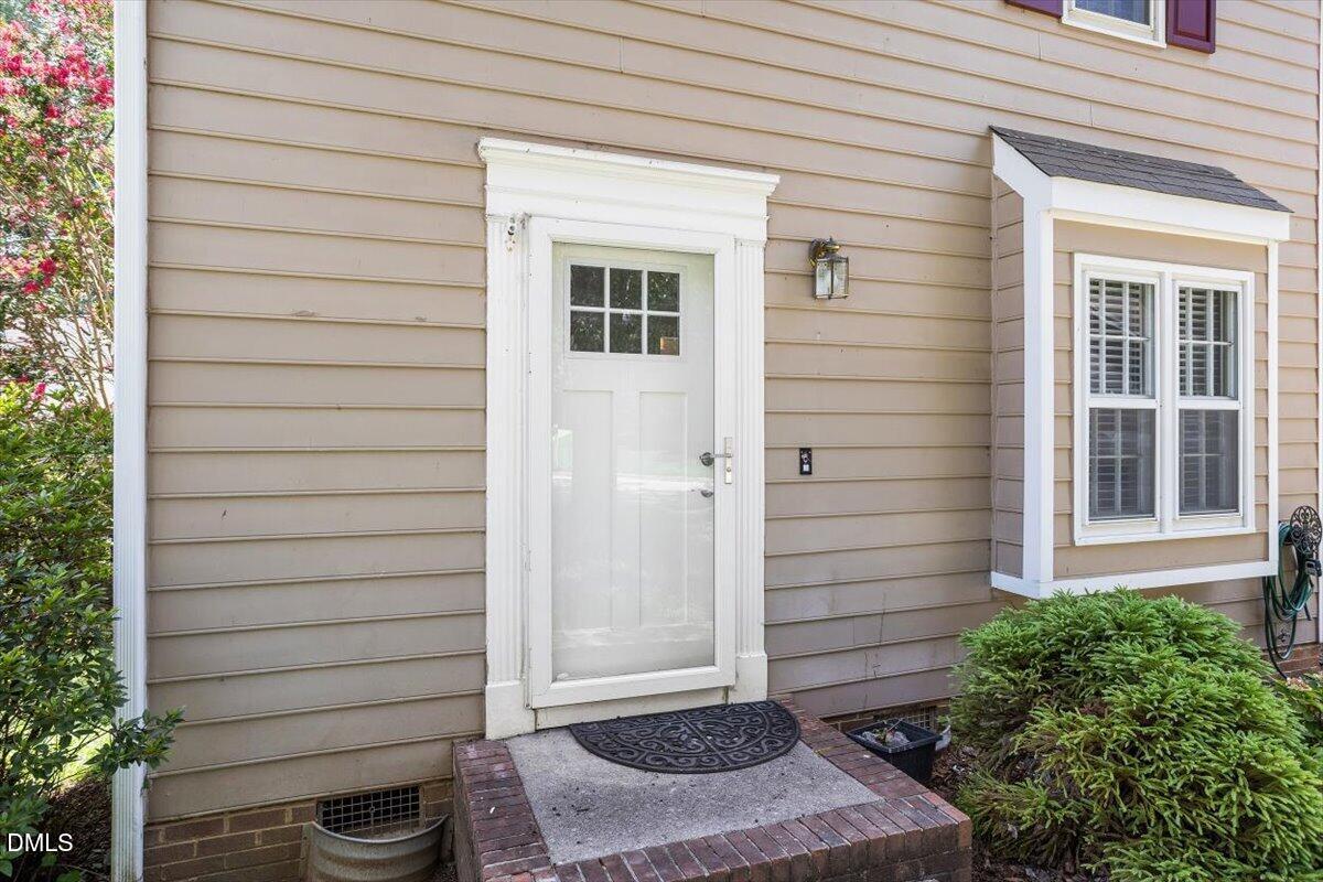 302 Wax Myrtle Court