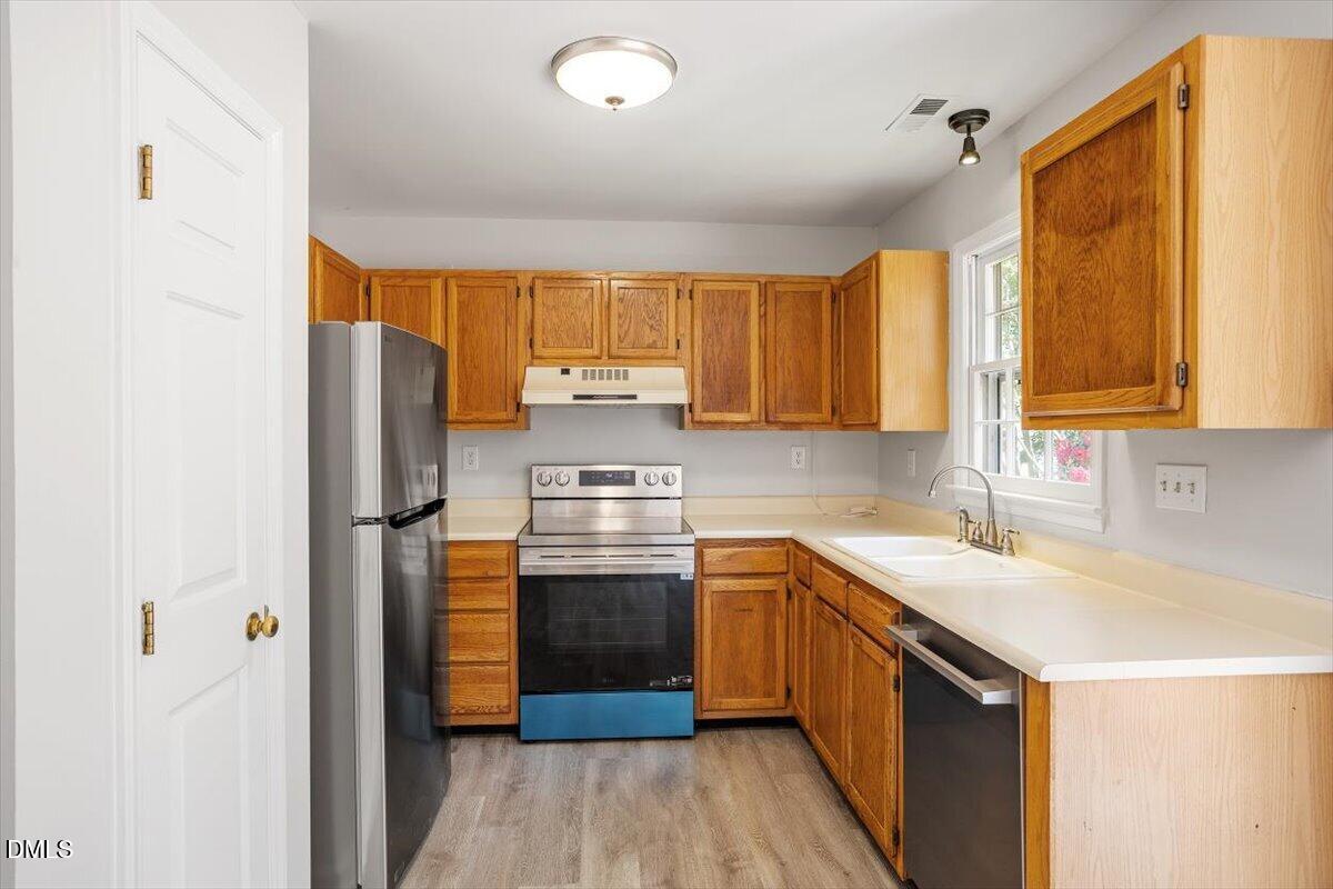 302 Wax Myrtle Court