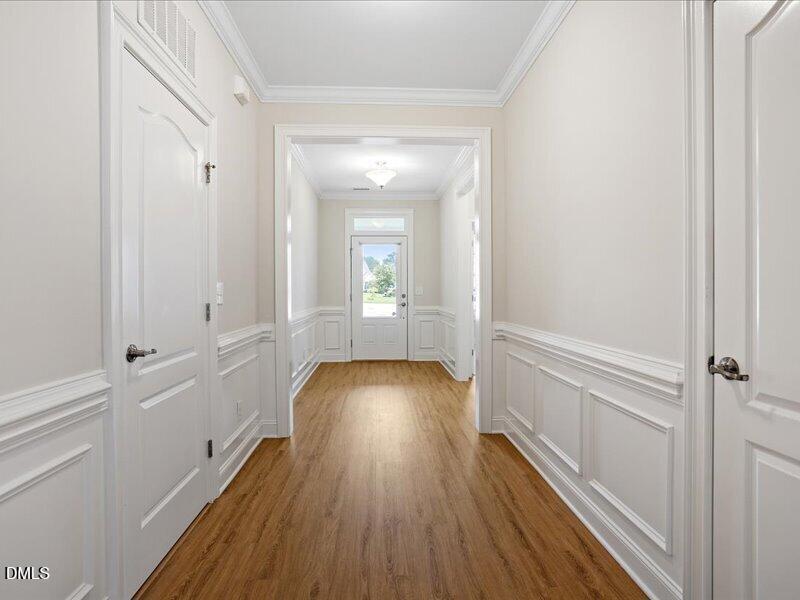 1903 Abniki Drive