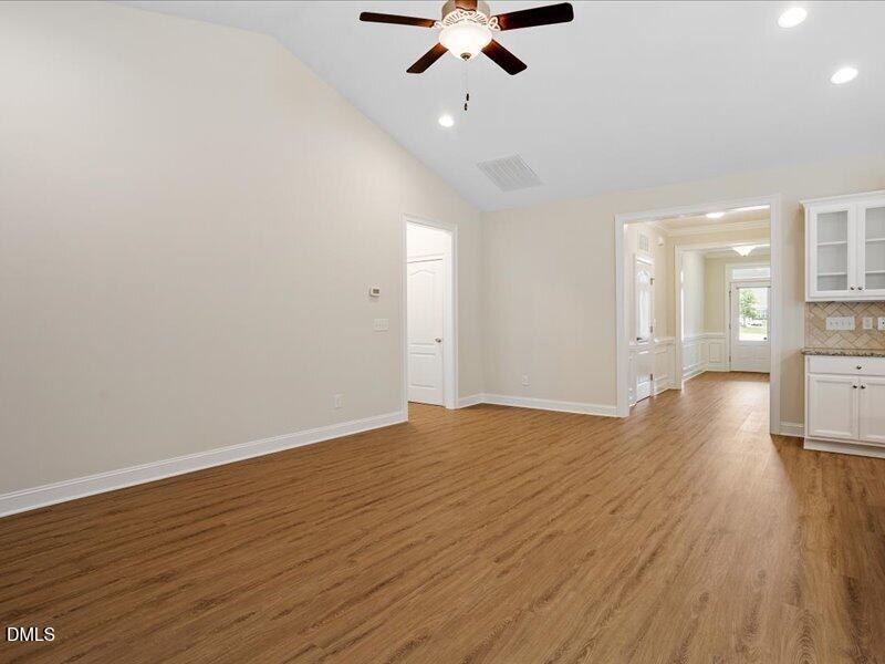 1903 Abniki Drive