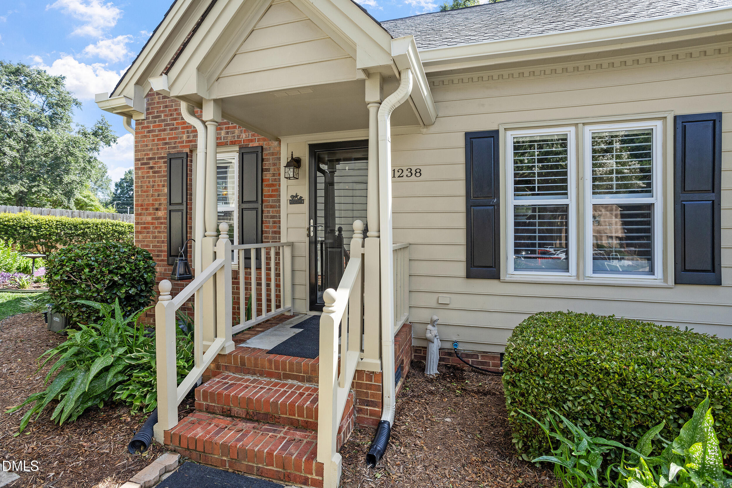 1238 Shadowbark Court
