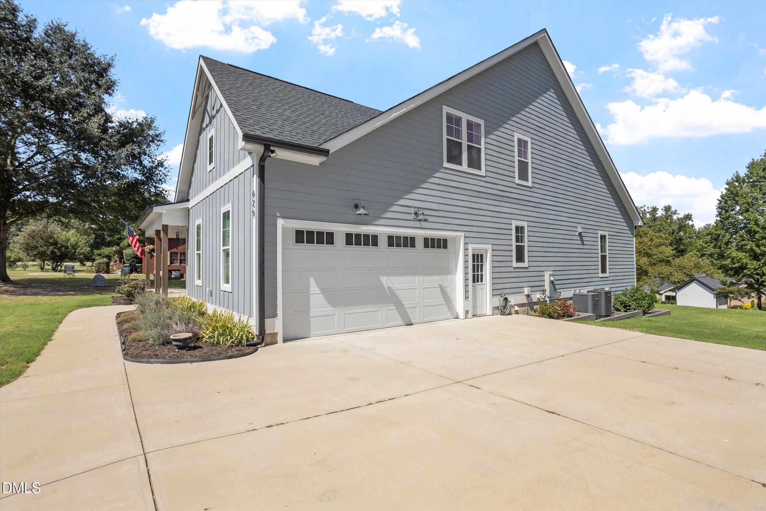 625 Rand Road