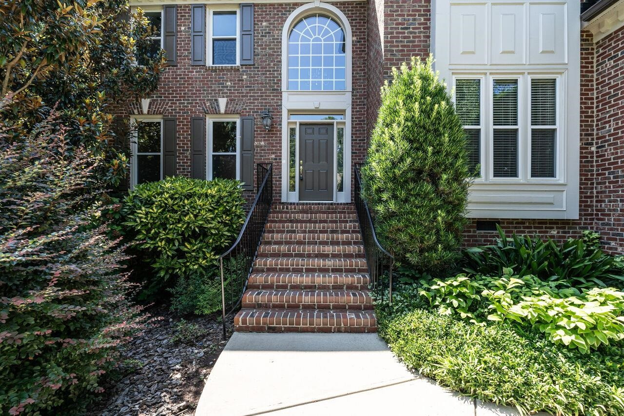 106 Balzac Court