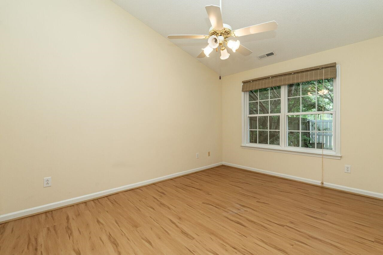 5320 Roan Mountain Place