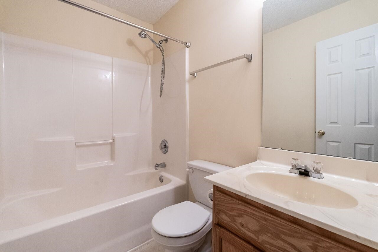 5320 Roan Mountain Place