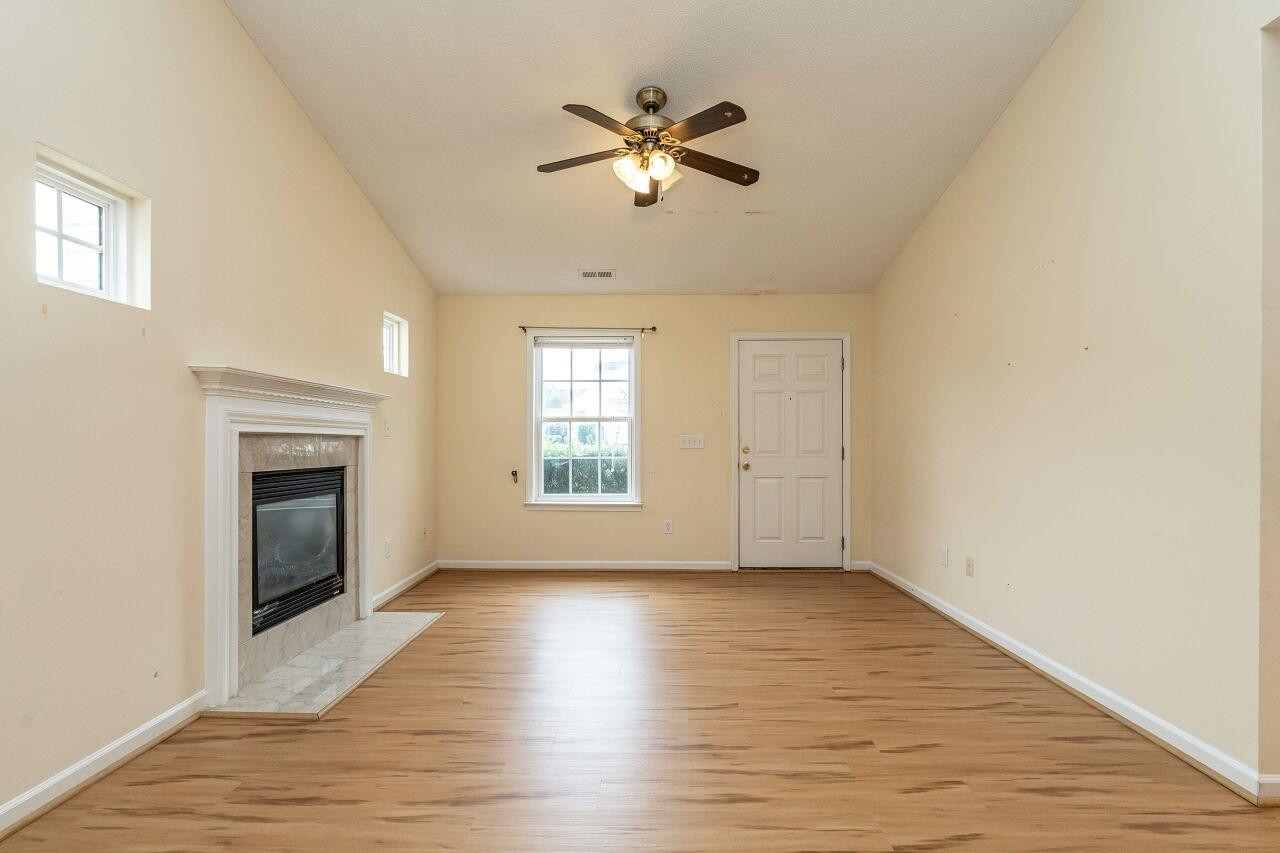 5320 Roan Mountain Place