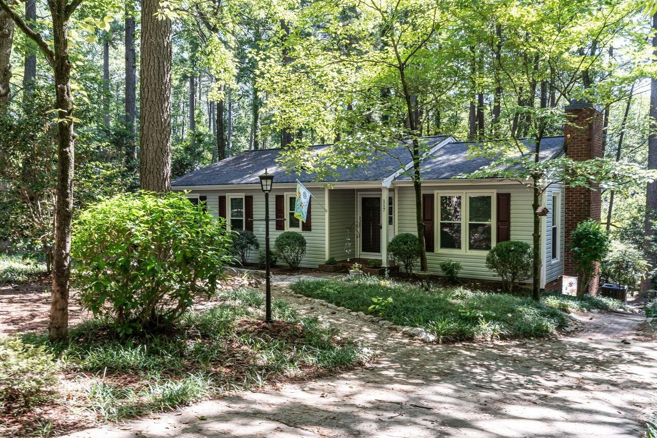 117 Flora McDonald Lane