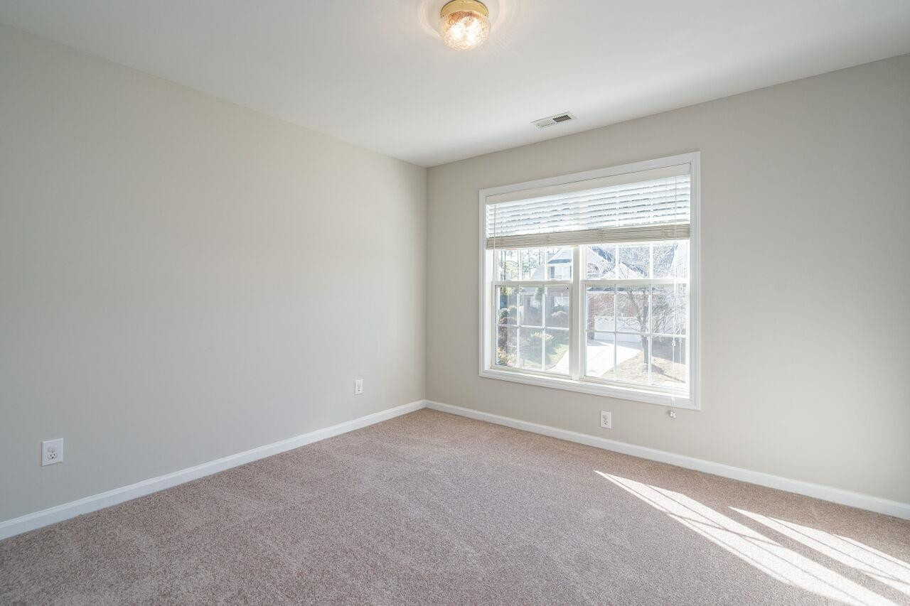 121 Longbridge Drive