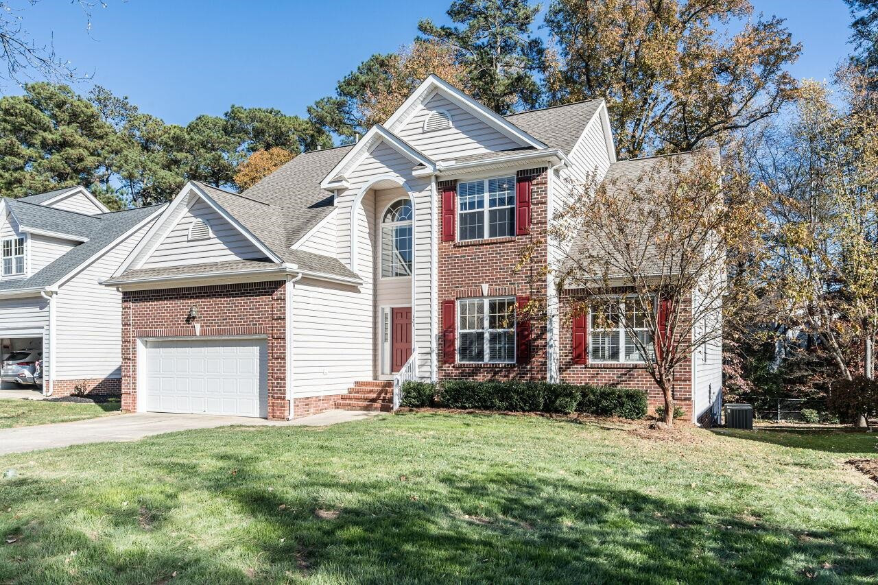 121 Longbridge Drive