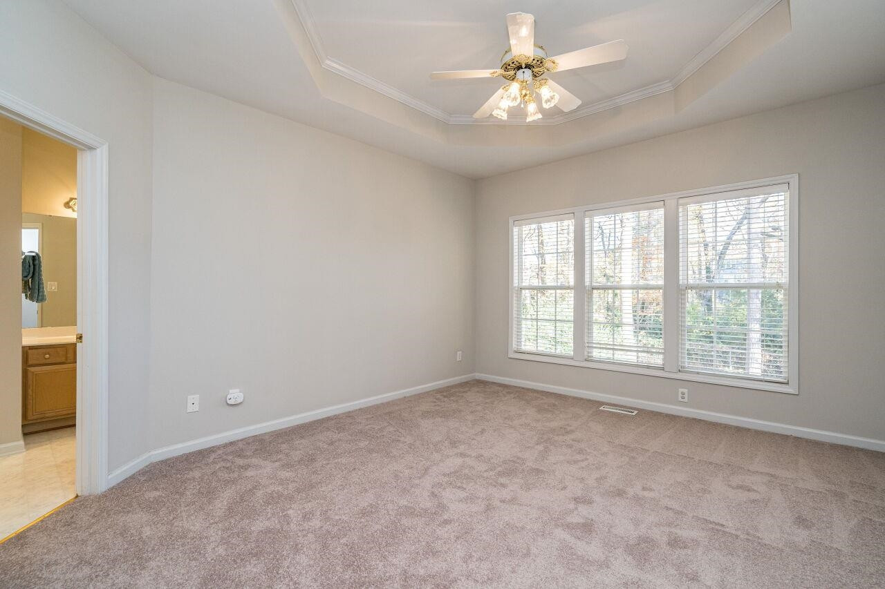 121 Longbridge Drive
