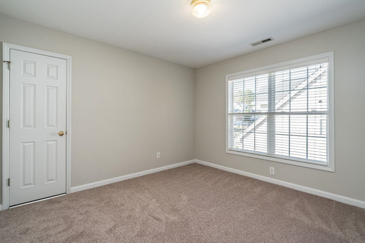 121 Longbridge Drive
