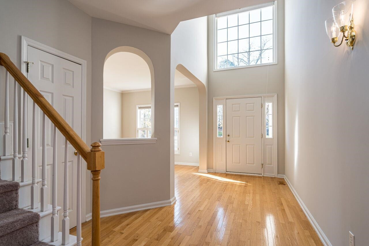 121 Longbridge Drive