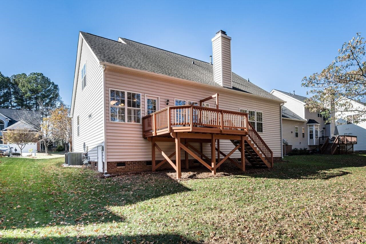 121 Longbridge Drive