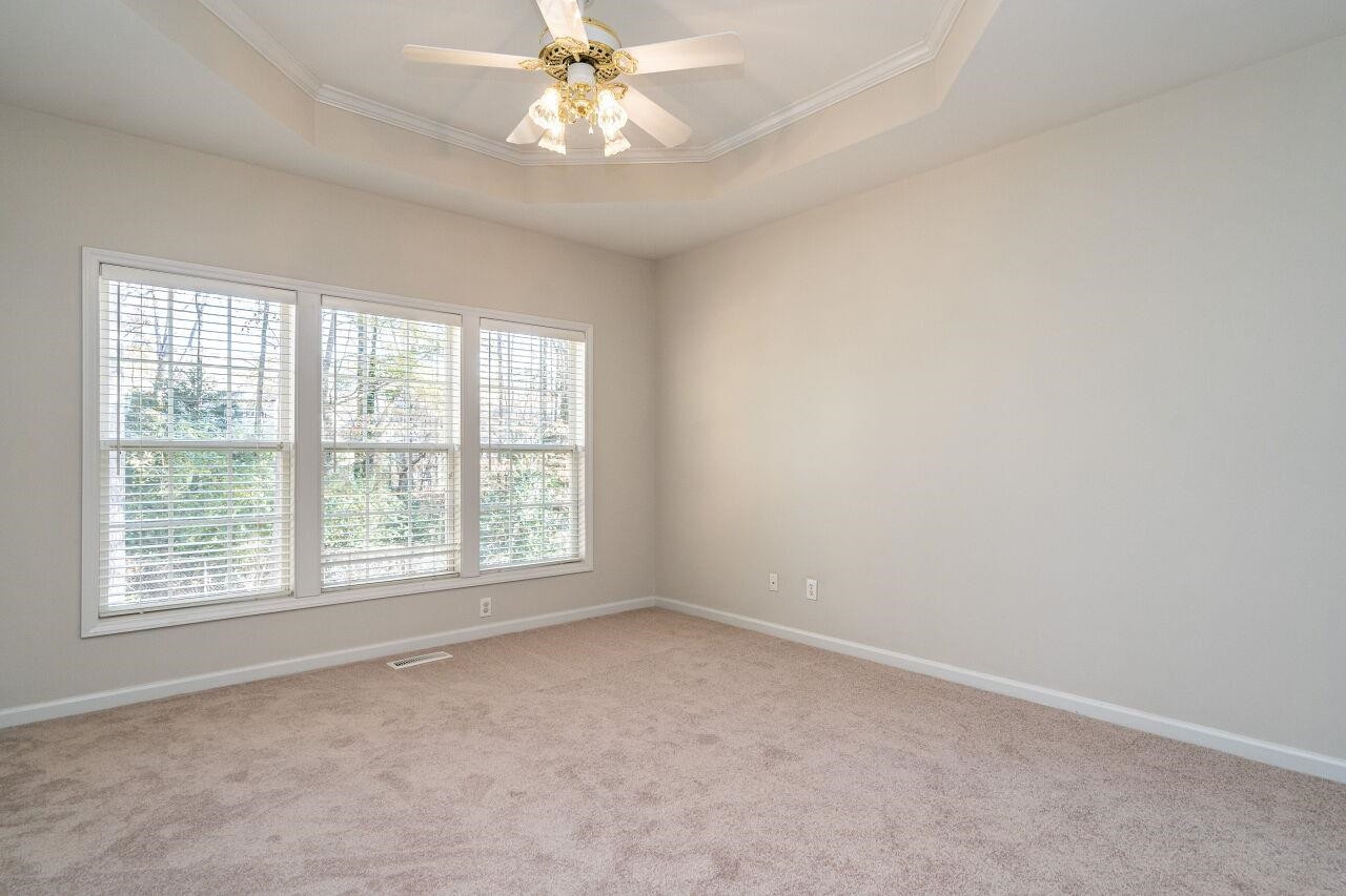 121 Longbridge Drive