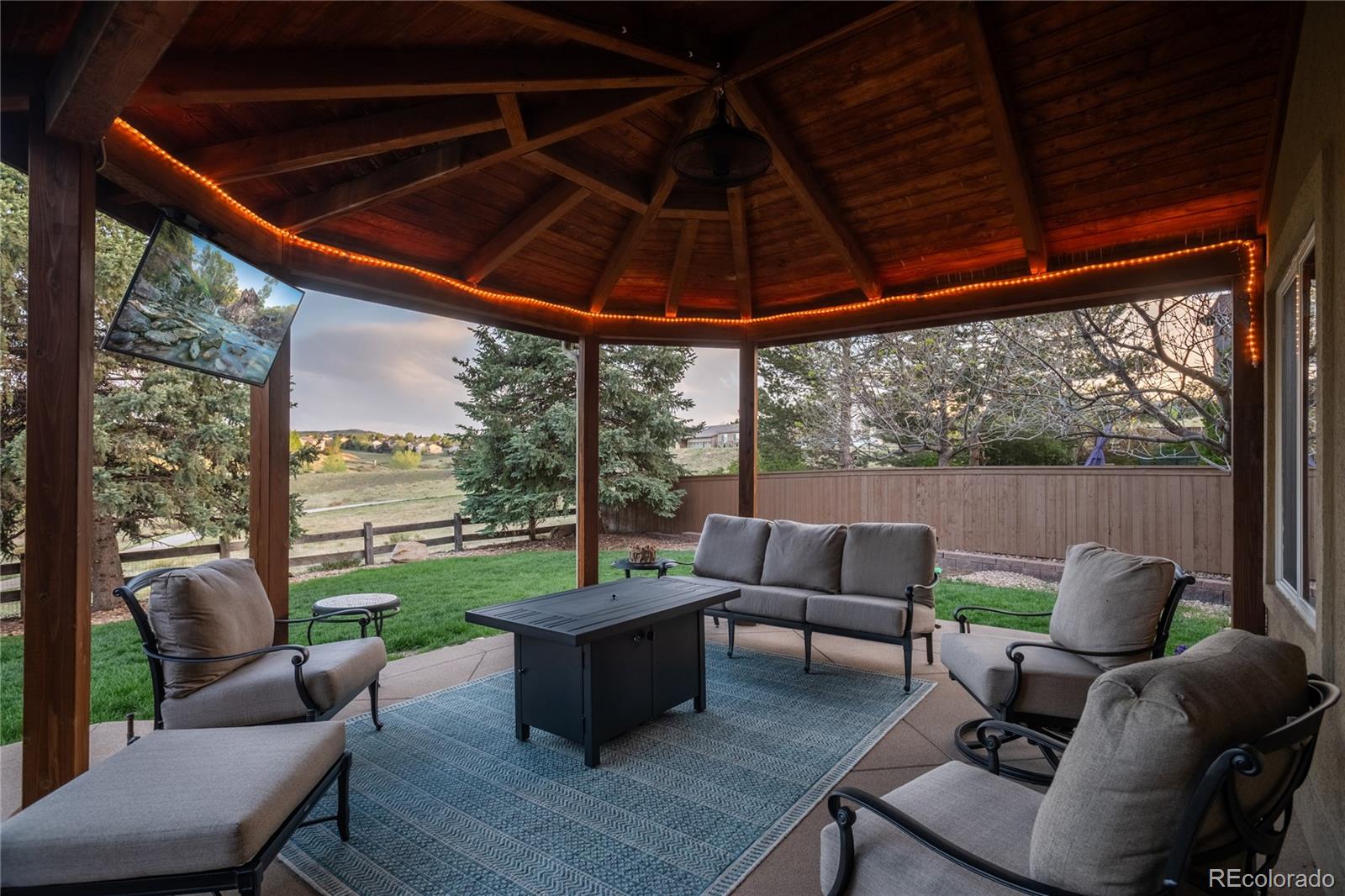 3041 Wyecliff Way