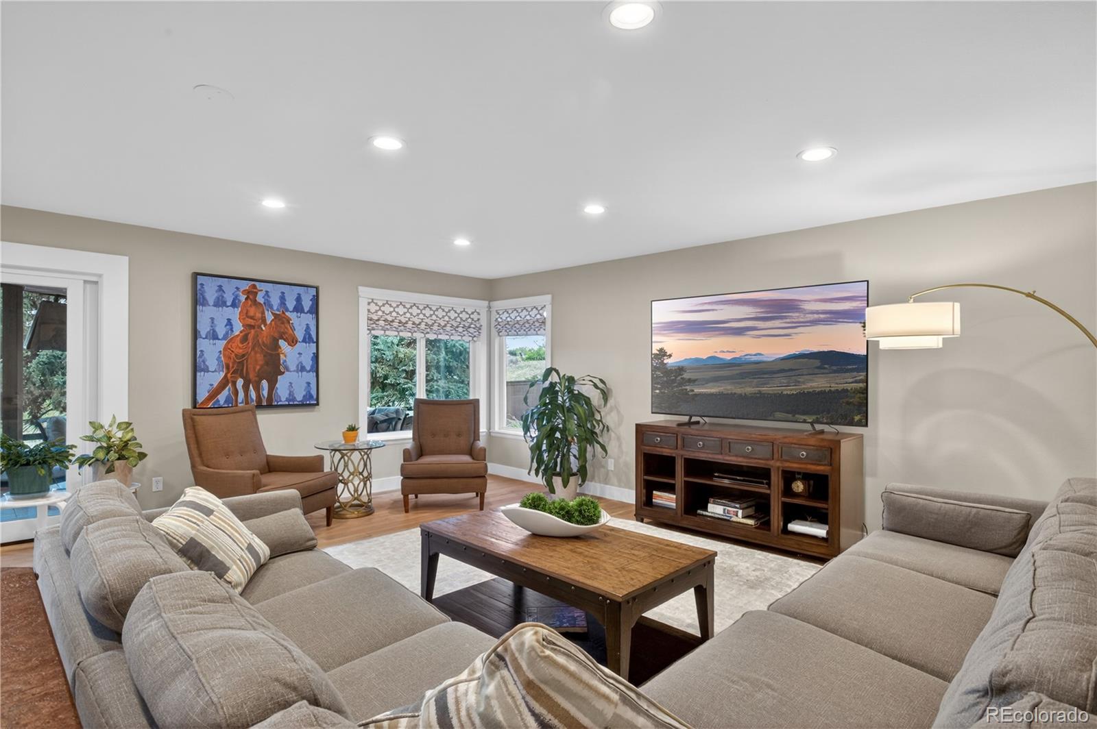 3041 Wyecliff Way