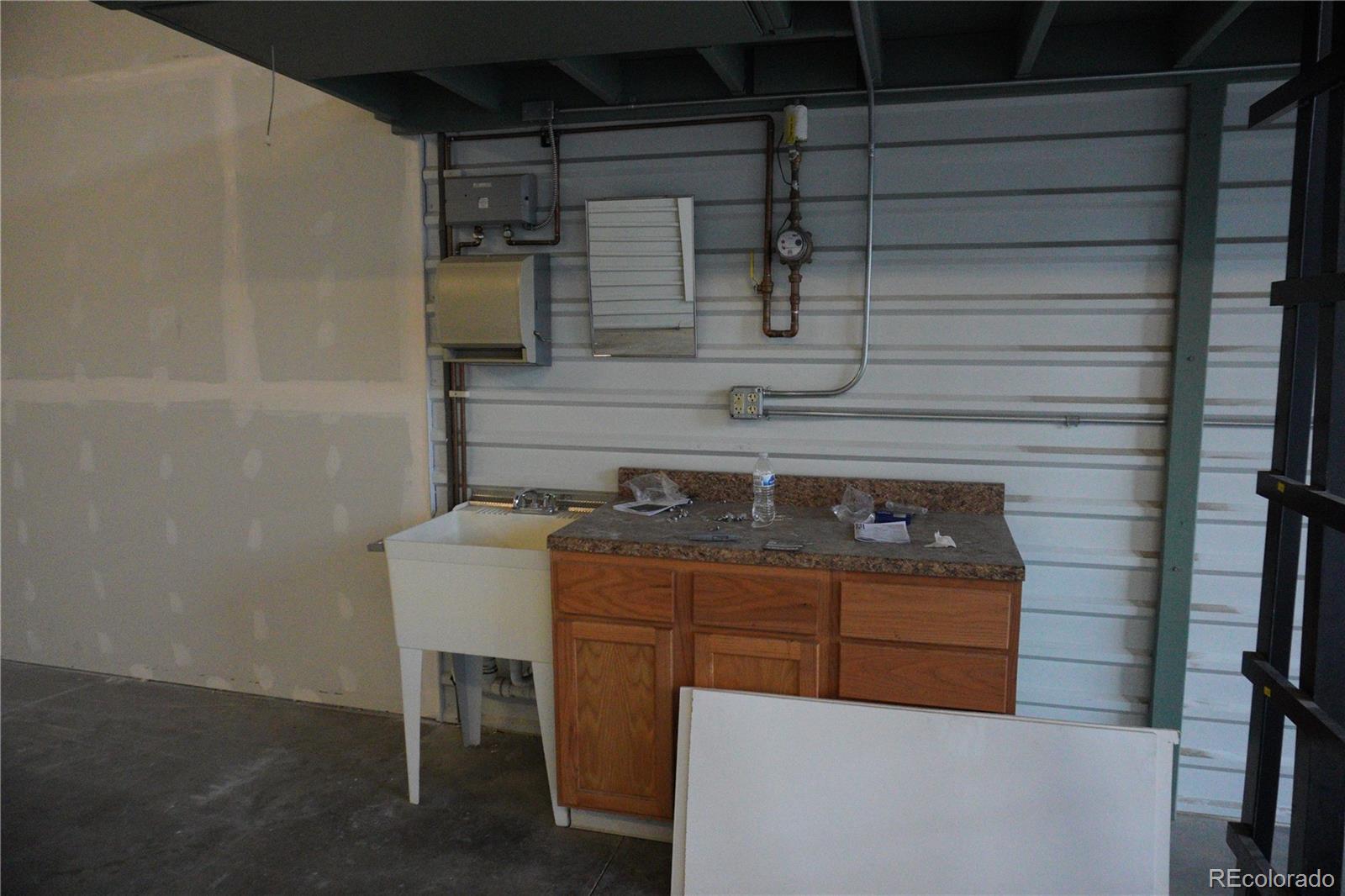 9181 Commerce Center Circle Unit: A8