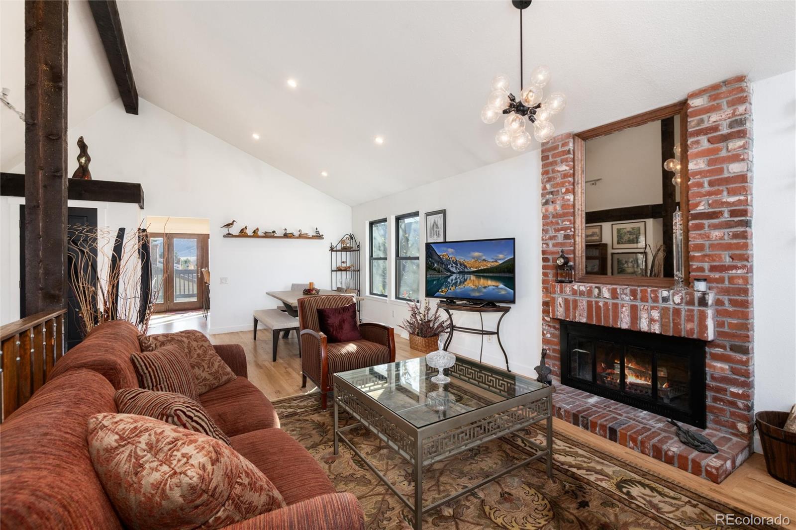 11090 W Pyramid Peak