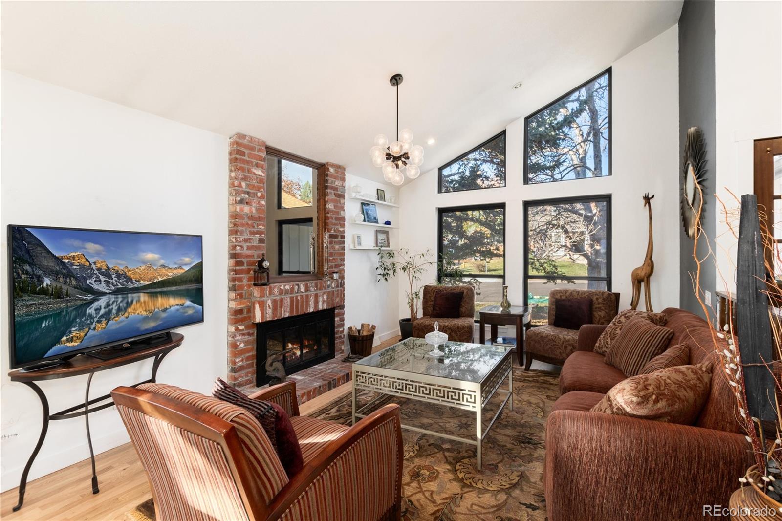 11090 W Pyramid Peak