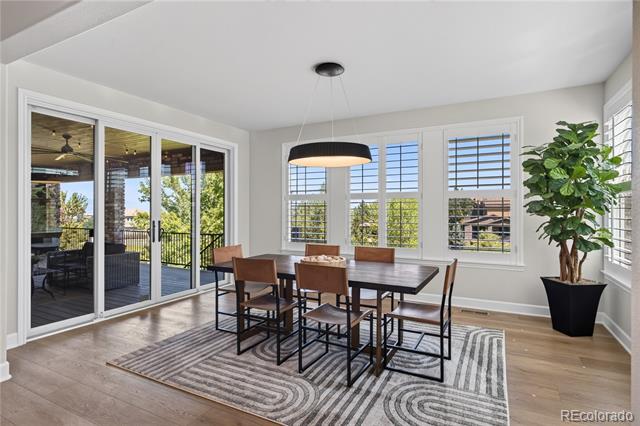 255 Maplehurst Point