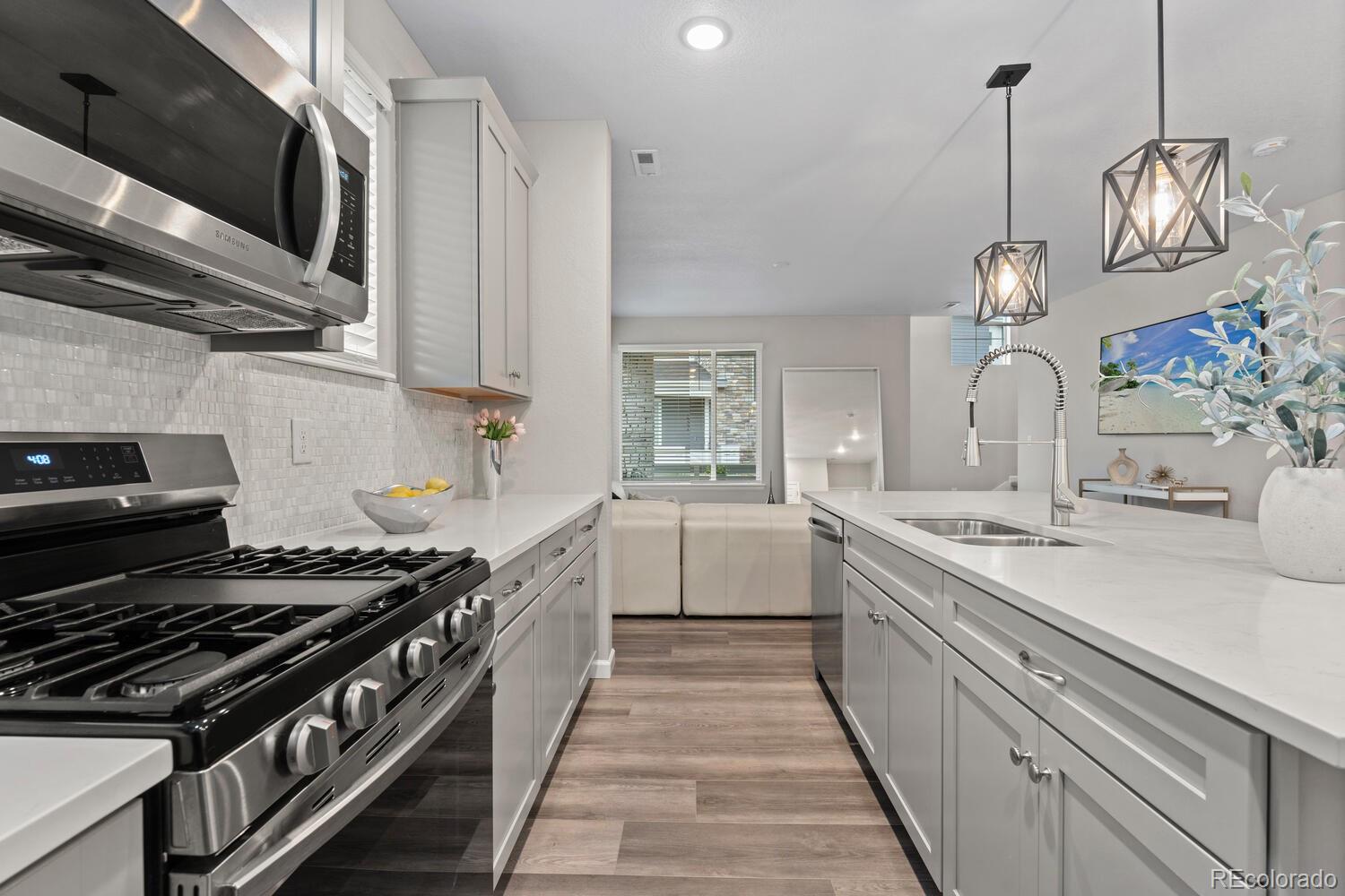 16421 Askins Loop