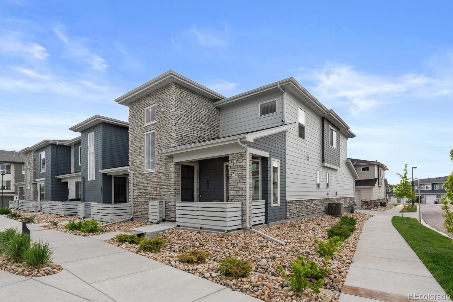 16421 Askins Loop