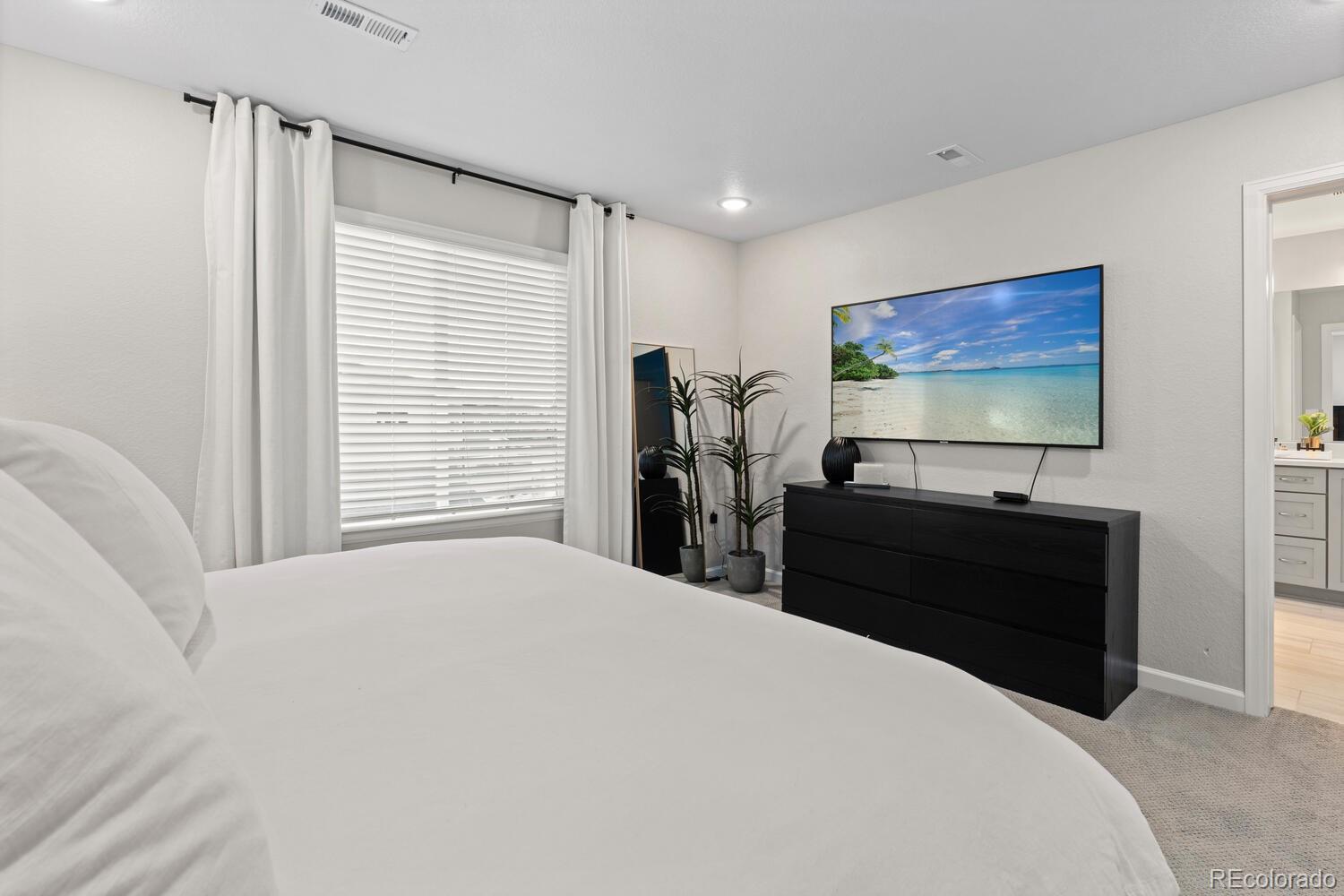 16421 Askins Loop
